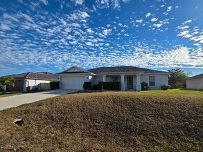 Building Photo - 3413 35th St SW