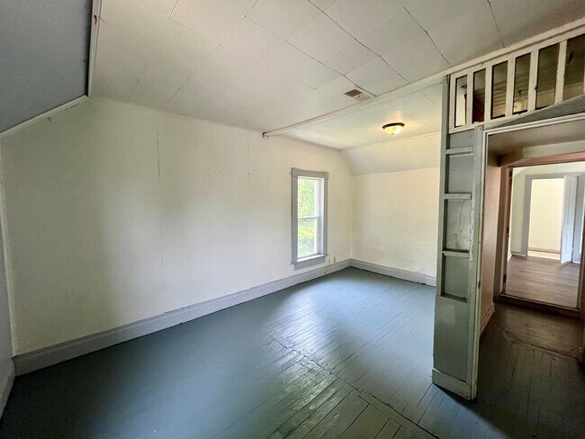 Foto del edificio - 4 Bed 2  Bath Single Family Home in Wausau