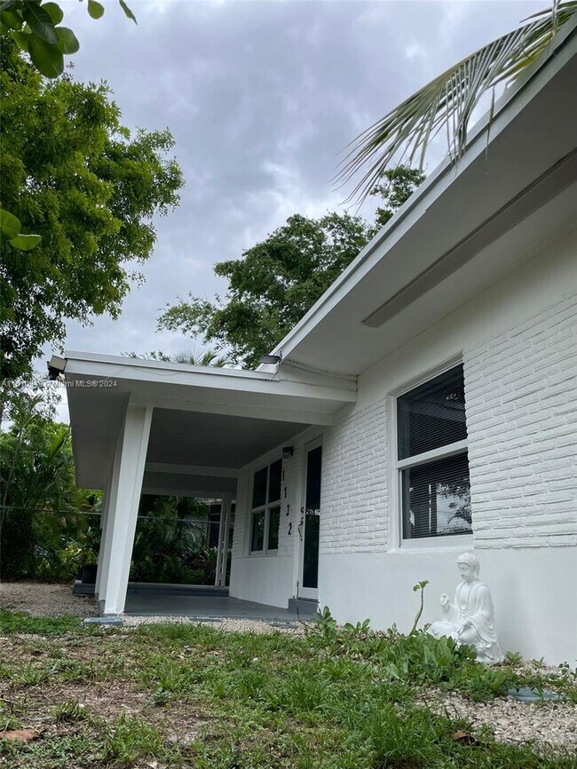 Foto del edificio - 1132 NW 2nd Ave