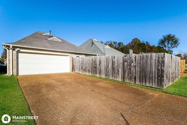 Foto del edificio - 6855 Kerri Valley Ln, Cordova, TN 38018