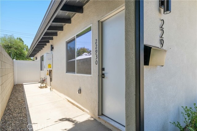 Foto del edificio - 22930 Leadwell St
