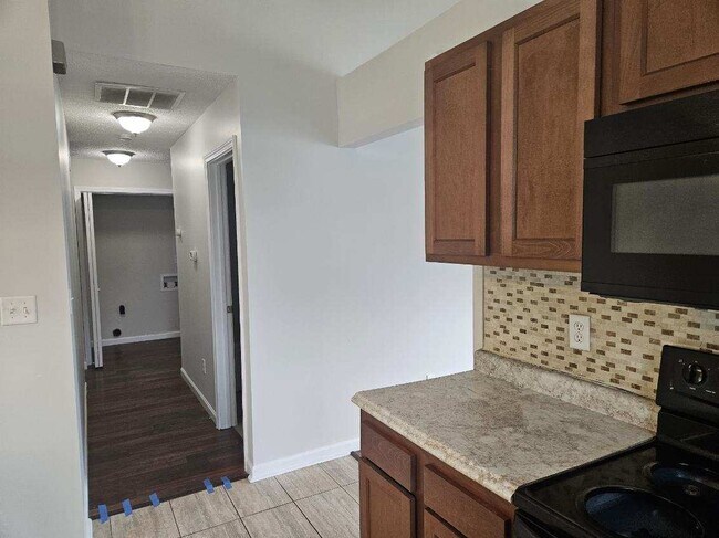 Building Photo - 3624 Foxtail Dr