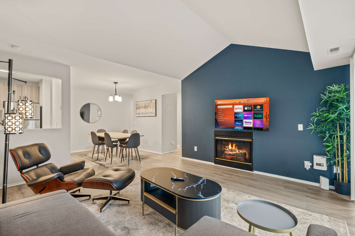 Foto principal - 3000 Signature Blvd