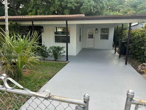 Building Photo - 535 NW 23rd Ave
