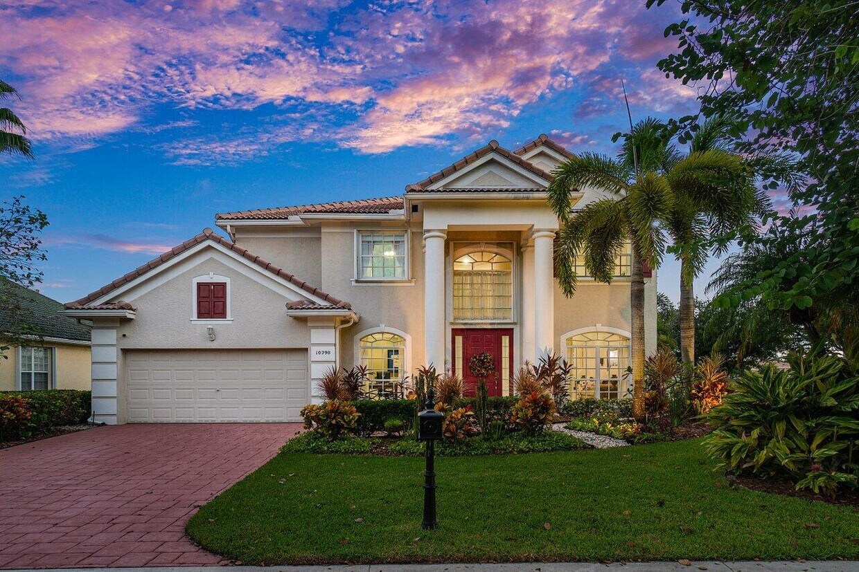 Foto principal - 10290 NW 60th Pl