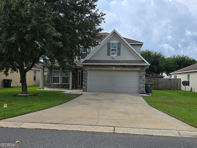 Building Photo - 110 Pine Bluff Blvd W
