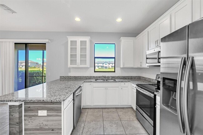 Foto del edificio - 2471 Seven Oaks Dr