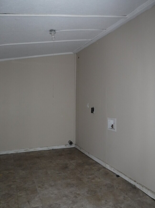 Laundry Room - 1720 N 3rd St