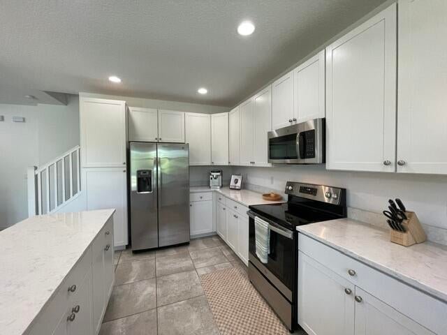 Building Photo - 12885 Trevi Isle