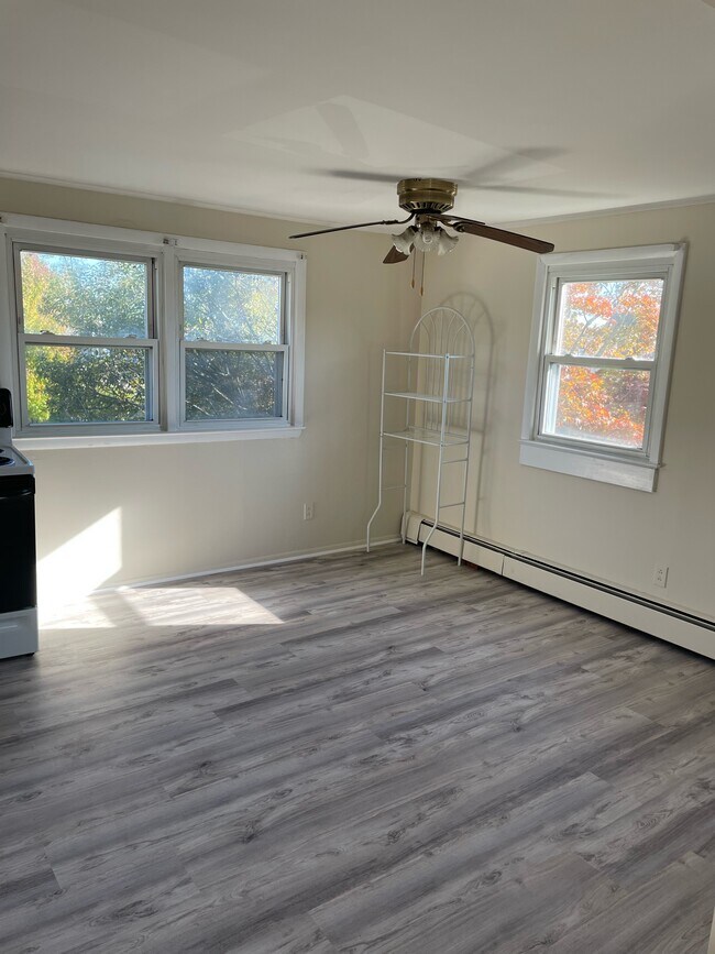 Kit - 187 Noell St