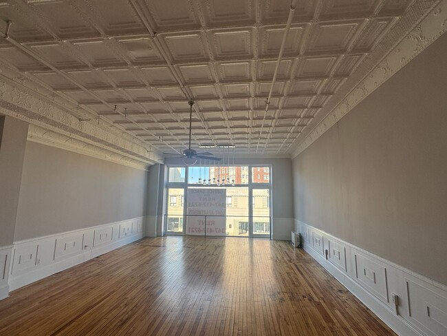 Building Photo - 171 Genesee St