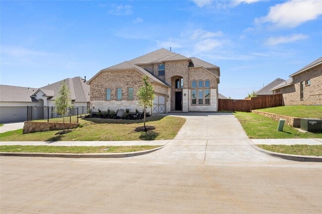 Building Photo - 1105 Whispering Hl Dr