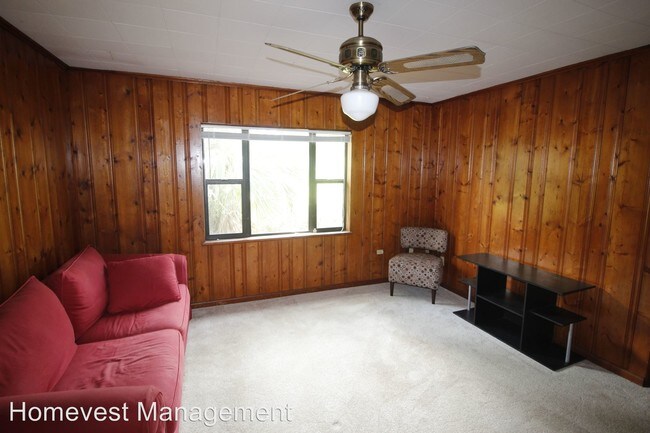Building Photo - 3245 Clemwood Dr