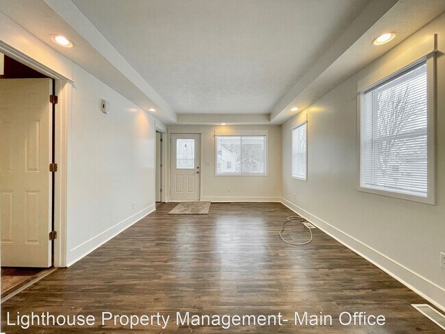 Building Photo - 2 br, 1 bath House - 141 Clements St SE