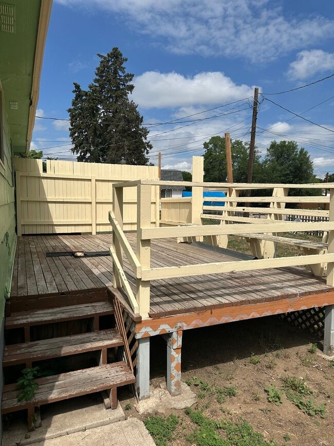Building Photo - DAE1453/1453 1/2