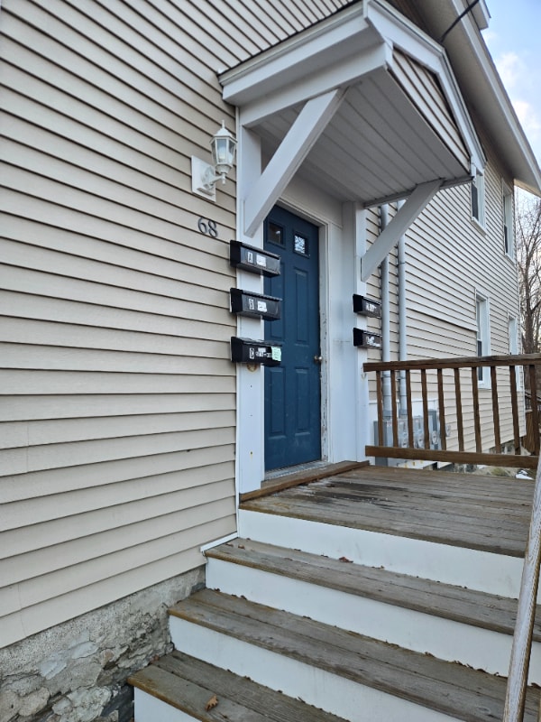 Building Photo - 68 Pearl St