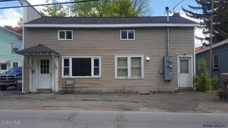 Building Photo - 11 Chatham St