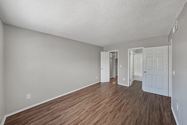 Building Photo - Magnolia Apartments