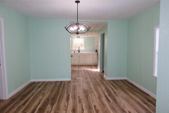 Building Photo - 5122 Avenue L