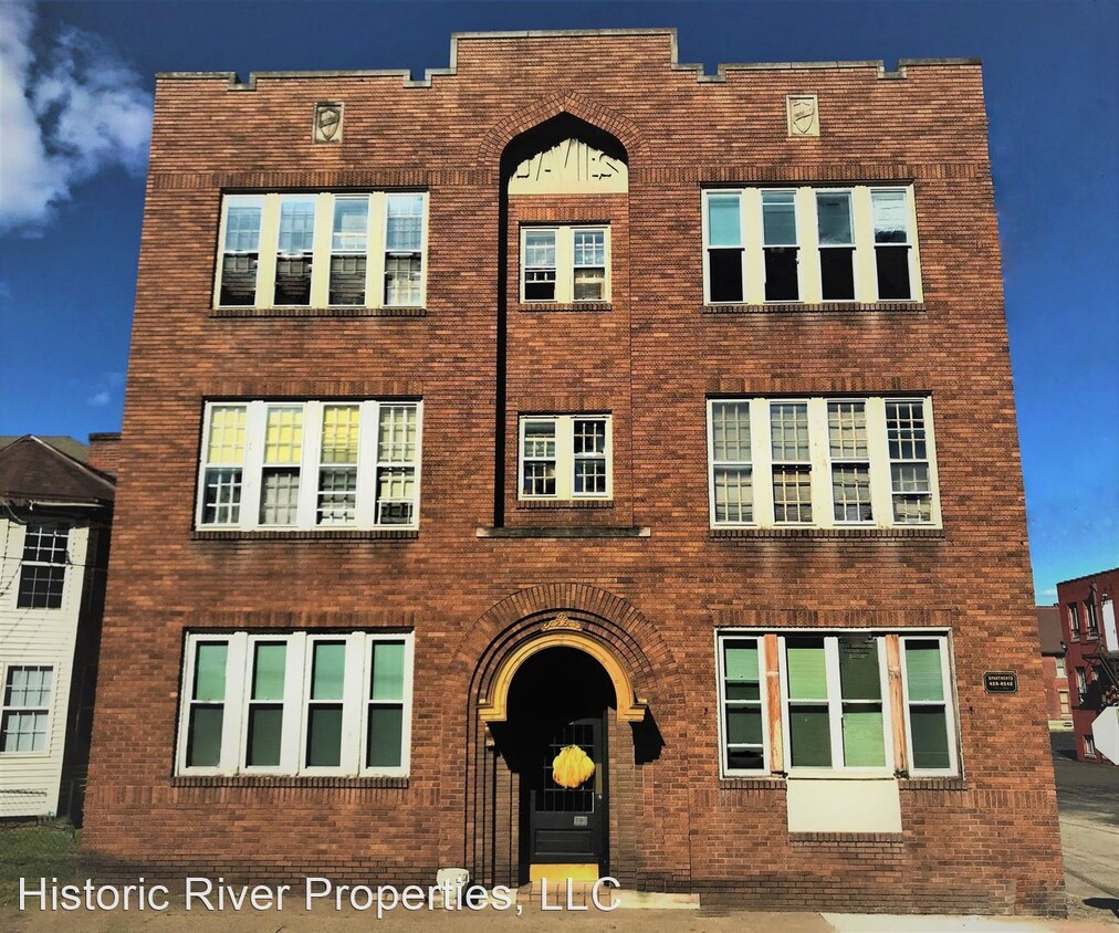 Primary Photo - 215 11th St