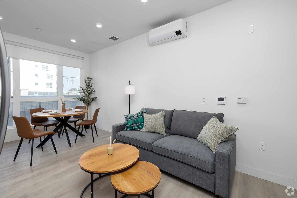 Foto principal - Polaris LUX