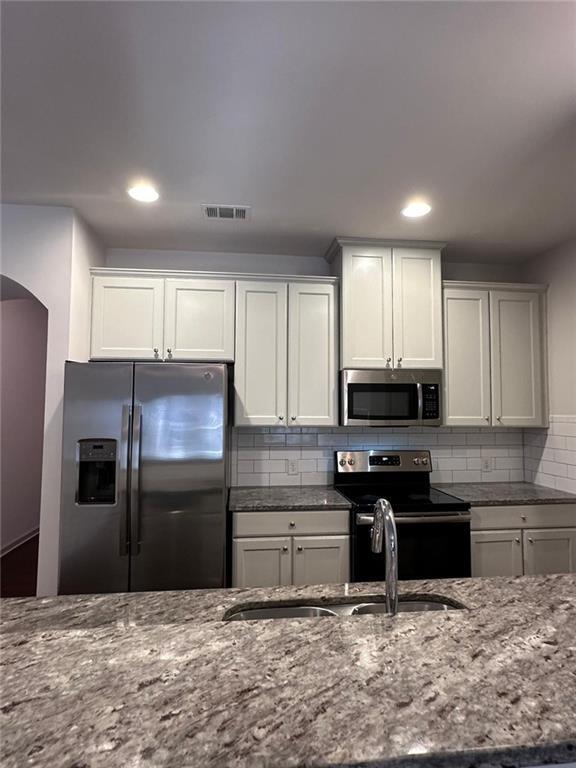 Foto del edificio - 2251 Triple Crown Ln