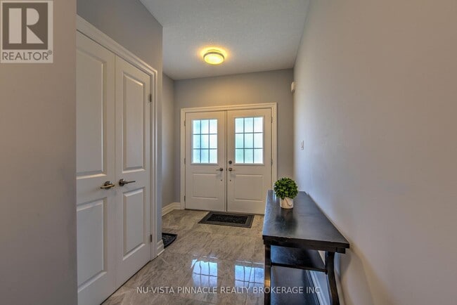 Photo du bâtiment - 2619 Sheffield Blvd