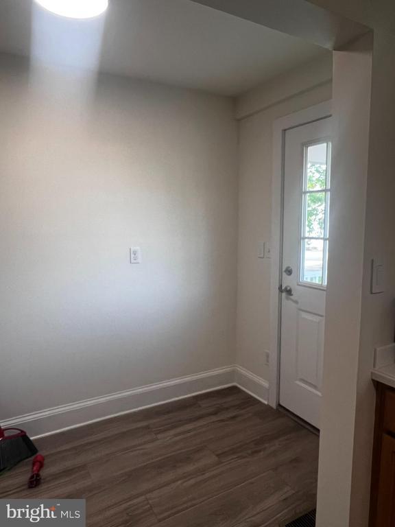 Primary Photo - 377 Glebe Rd