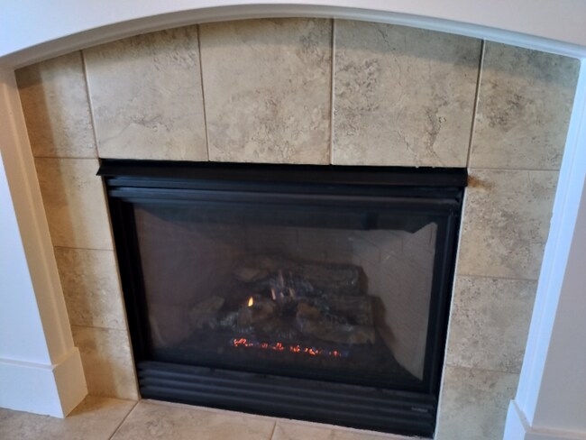 Foto del edificio - 810 S Dixie Dr