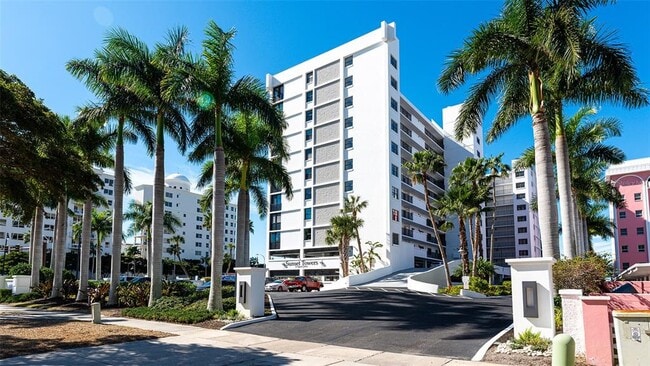 Foto del edificio - 11 Sunset Dr