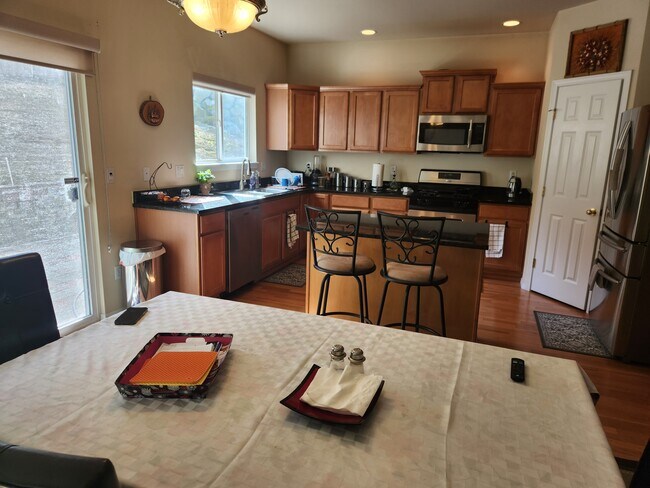Kitchen with eating space - 2702 232nd Pl SE
