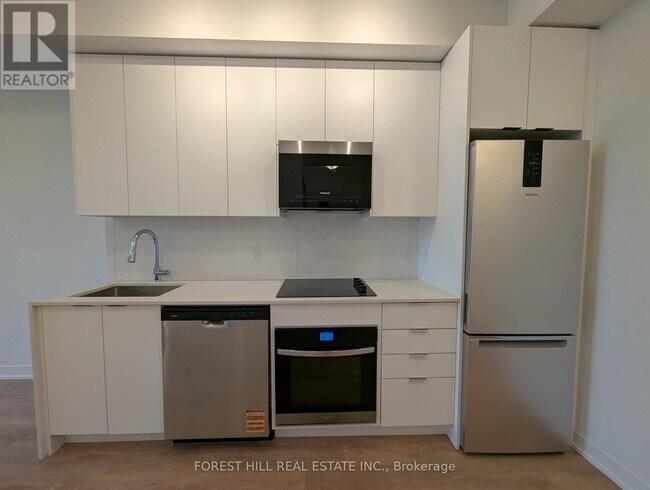 Building Photo - 498 Caldari Rd