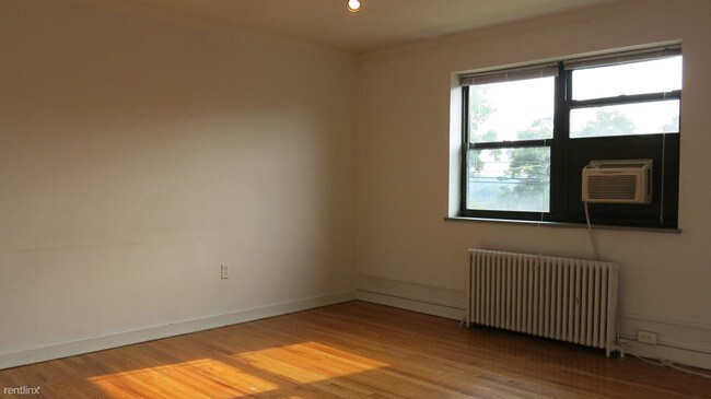Building Photo - 5208 Stanton Ave