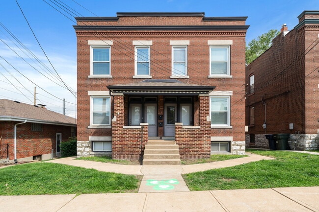 Building Photo - 1108 Tamm Ave
