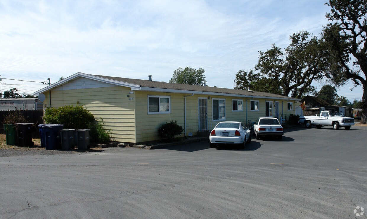 Building Photo - 8017 Gravenstein Hwy