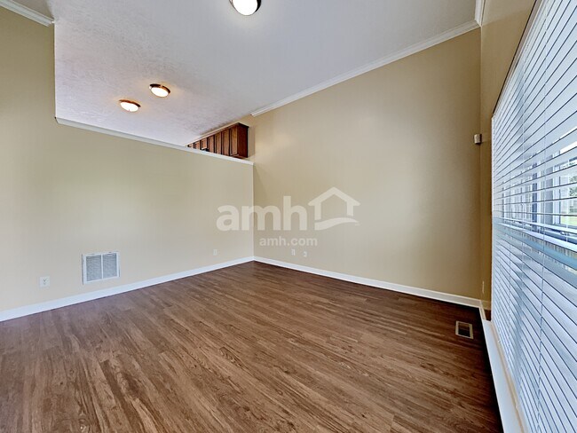 Building Photo - 408 Mossy Oak Trail