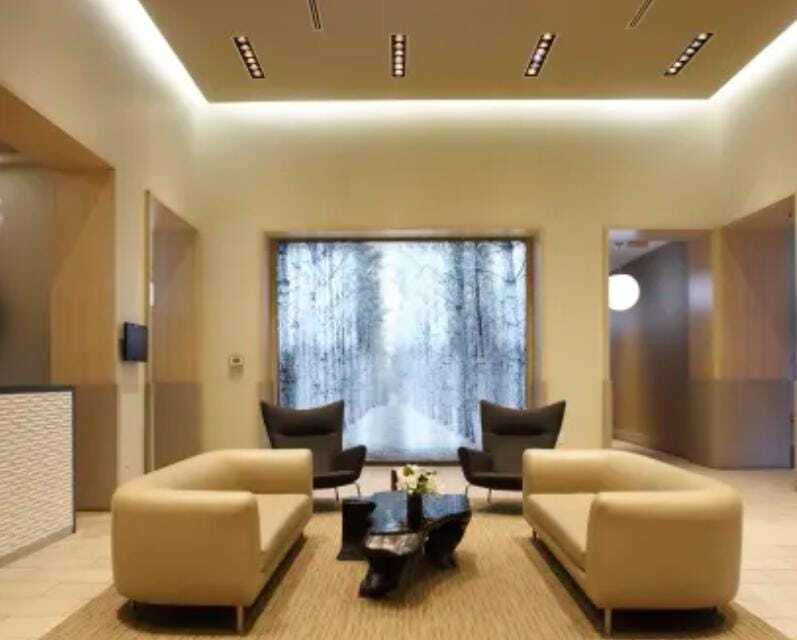 Foto principal - 98 Christopher Columbus Dr