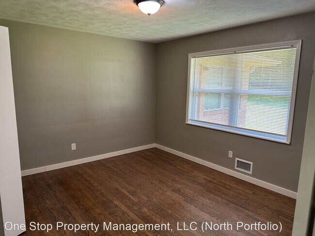 Foto del edificio - 2 br, 1 bath House - 125 S Crysler Ave Uni...