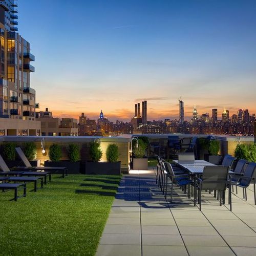 Foto del edificio - 111 Kent Ave