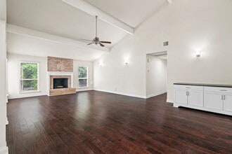 Building Photo - 12006 Acorn Oak St