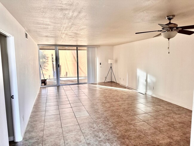Building Photo - 46255 Portola Ave