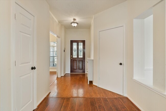 Building Photo - 2618 Oxhill Ct