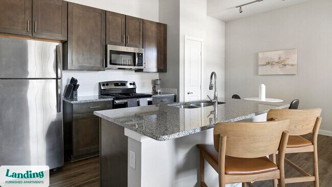 Foto del edificio - 8200 Clarksprings Dr