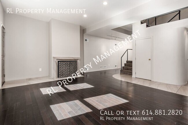 Foto del edificio - WAIVED APPLICATION FEE, 1/2 OFF FIRST FULL...