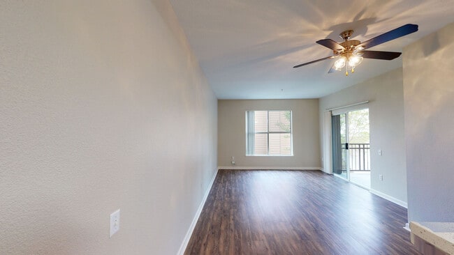 Interior Photo - Almaden Lake Village
