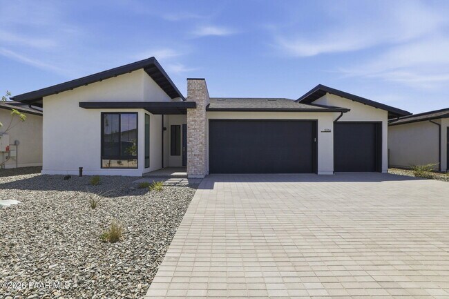 Building Photo - 5516 Edgar Way