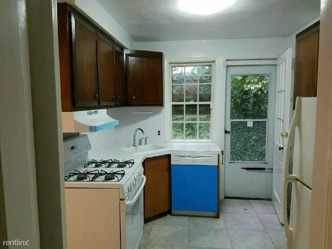 Foto del edificio - 4605 Hanford St