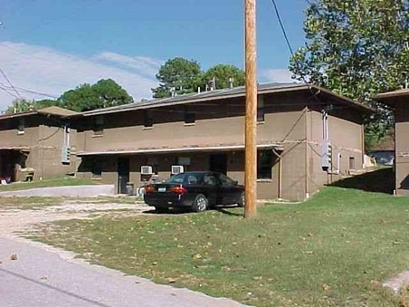 Wallain Apartments - Cave Spring Apartments