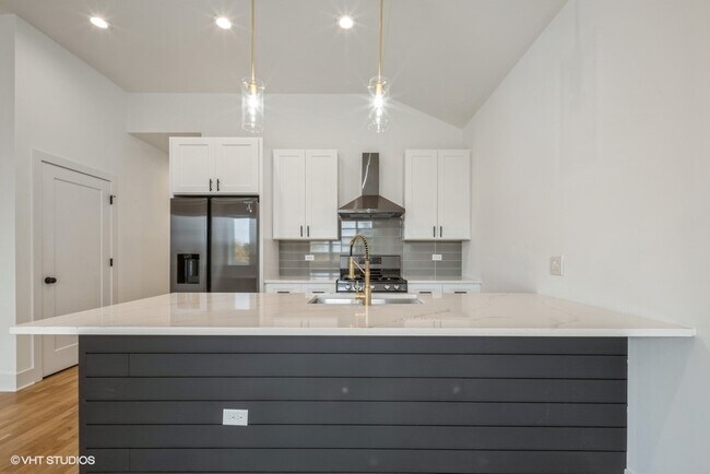 Foto del edificio - 3713 S Giles Ave