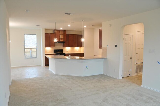 Building Photo - 17327 Treehorn Ranch Rd